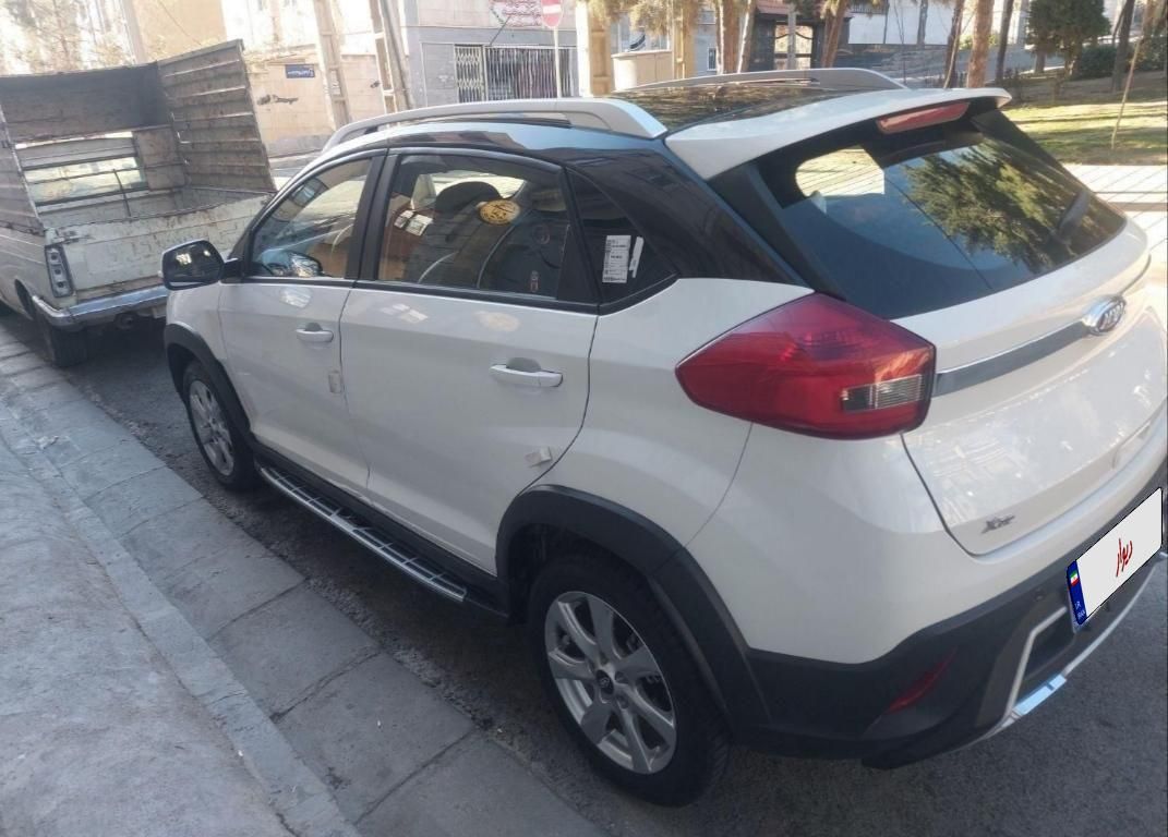 ام وی ام X22 دنده ای اسپرت لاکچری - 2023