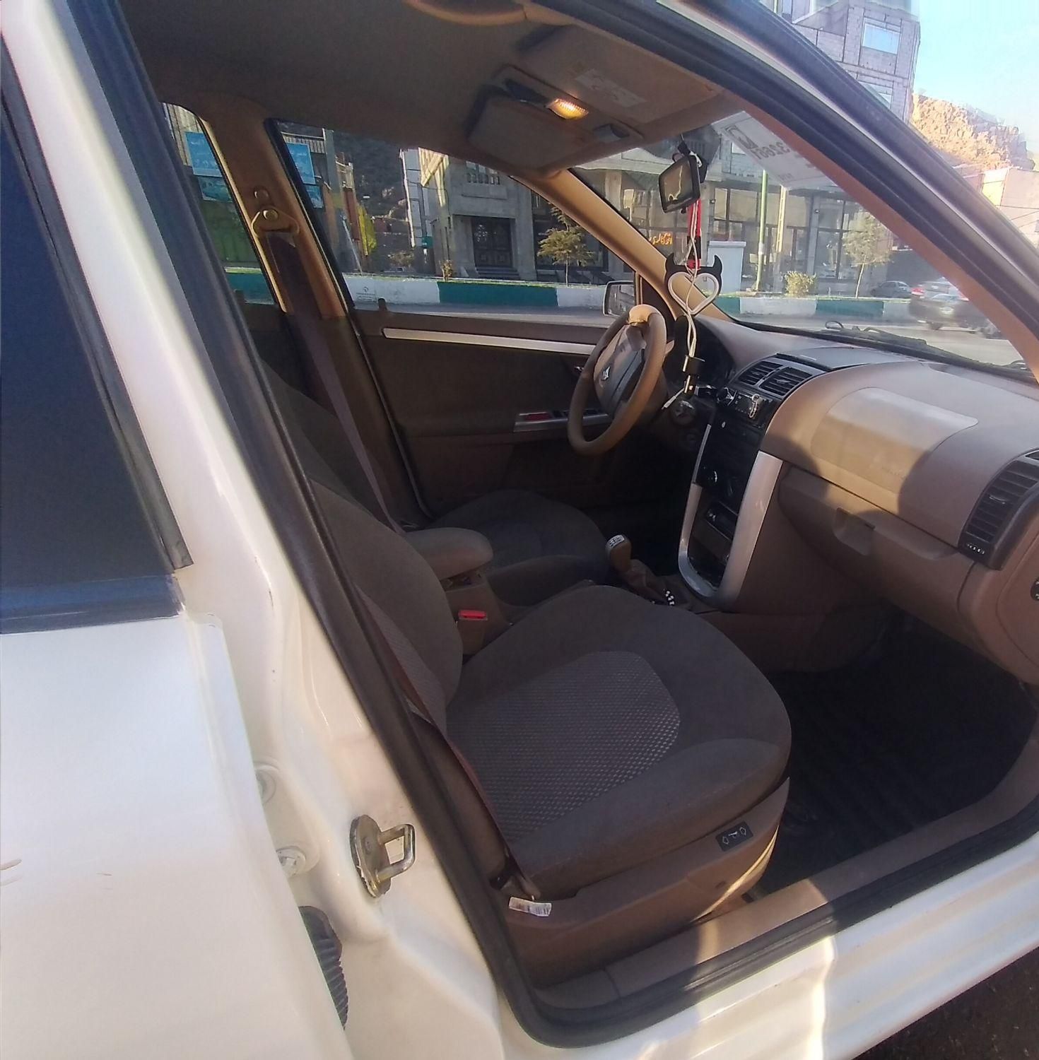 سمند LX XU7 - 1400