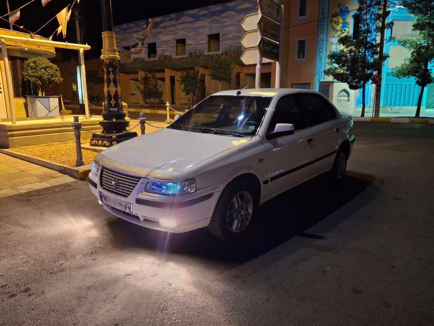 سمند LX XU7 - 1390