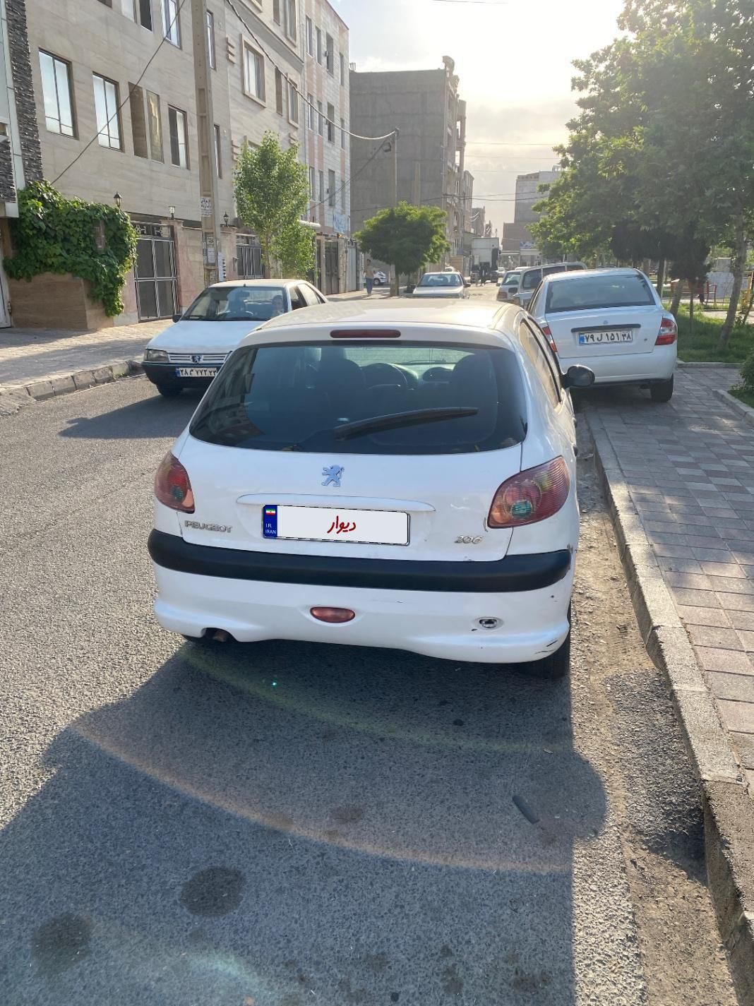پژو 206 تیپ 5 - 1390