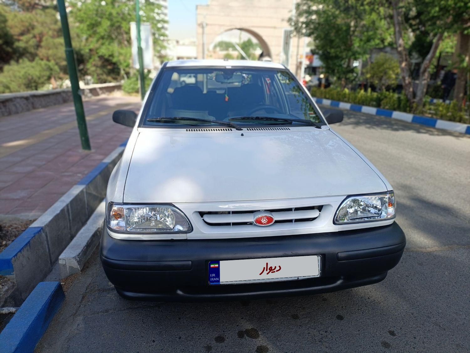 خودرو پراید، 131 آگهی ann_17845941