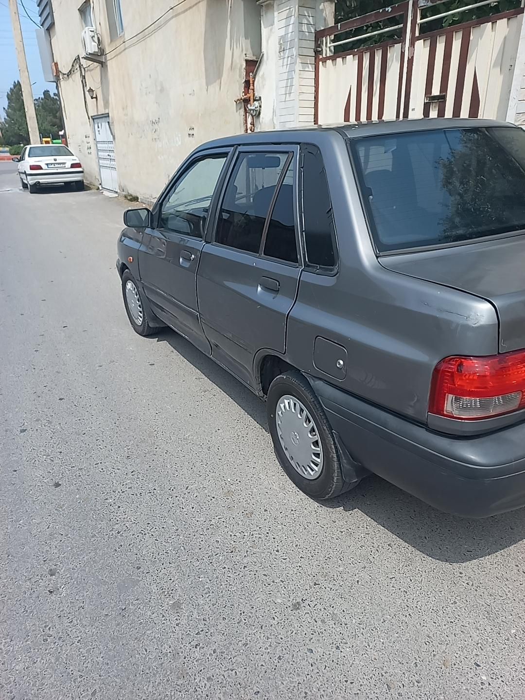 خودرو پراید، 131 آگهی ann_17846104