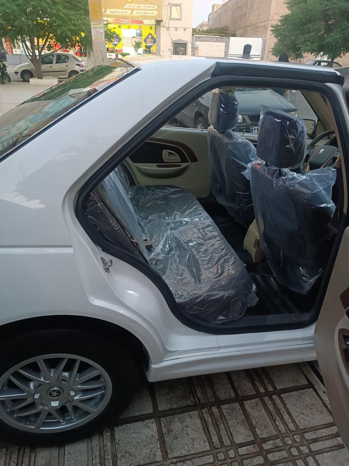 پژو پارس سال - 1400