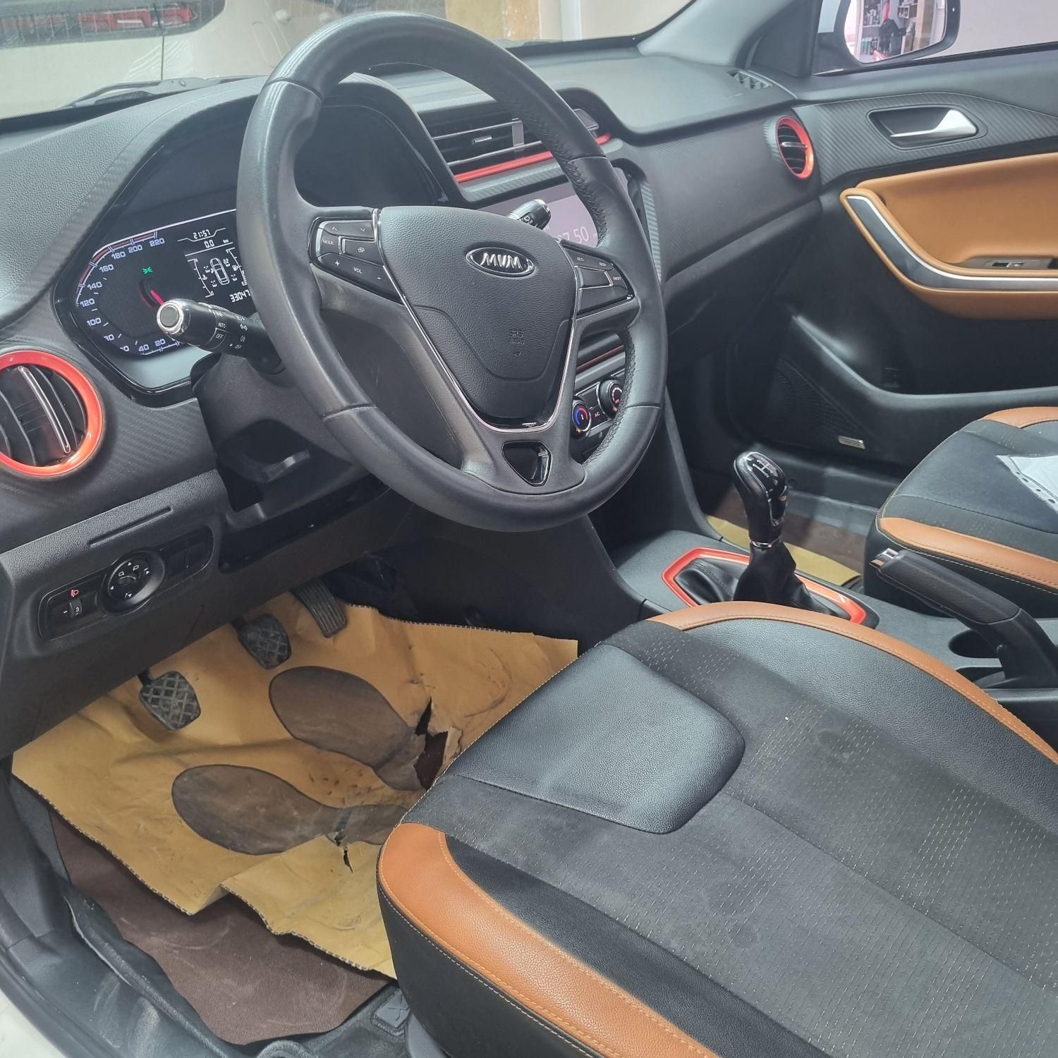 ام وی ام X22 دنده ای اسپرت اکسلنت - 2023