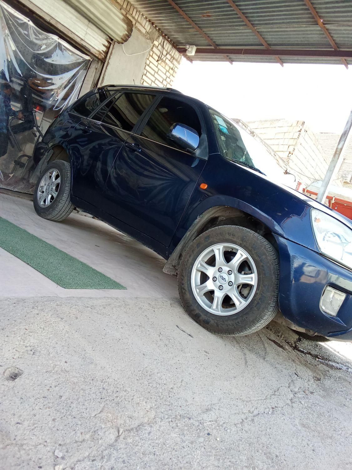 خودرو ام وی ام، X33 آگهی ann_17847529