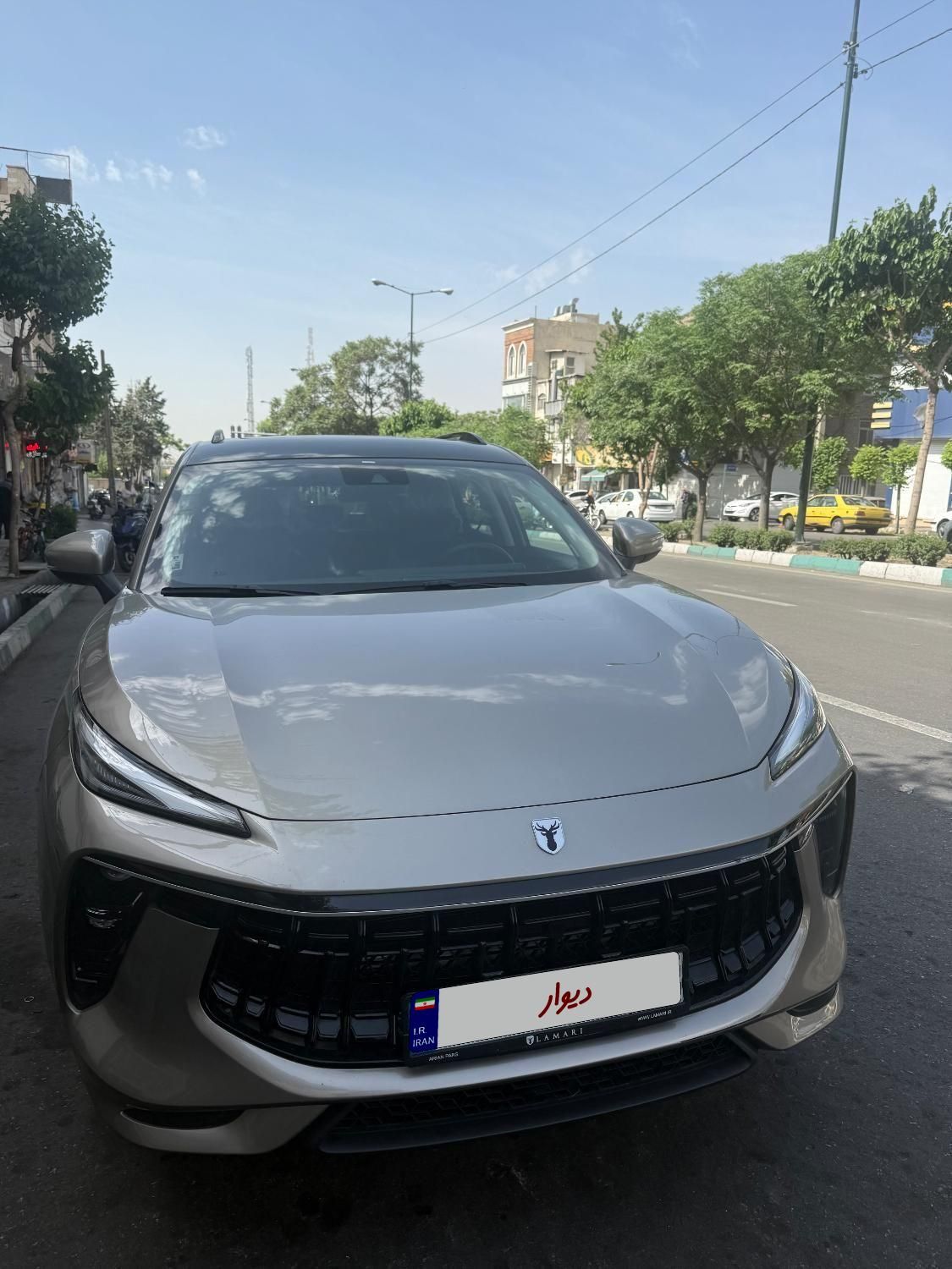 خودرو لاماری، ایما آگهی ann_17847911