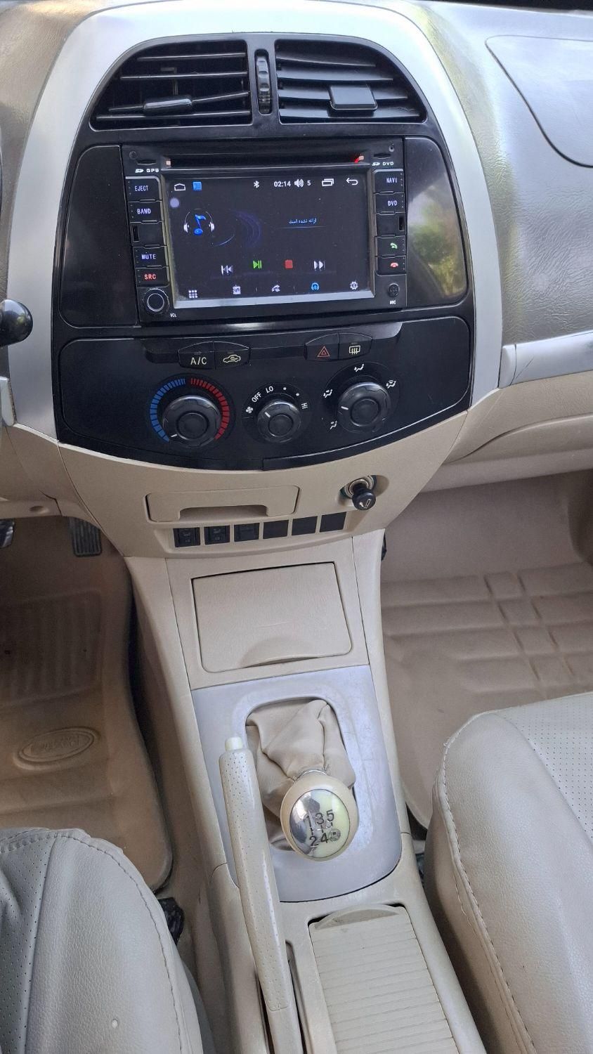 ام وی ام X33 دنده‌ای ساده - 2012