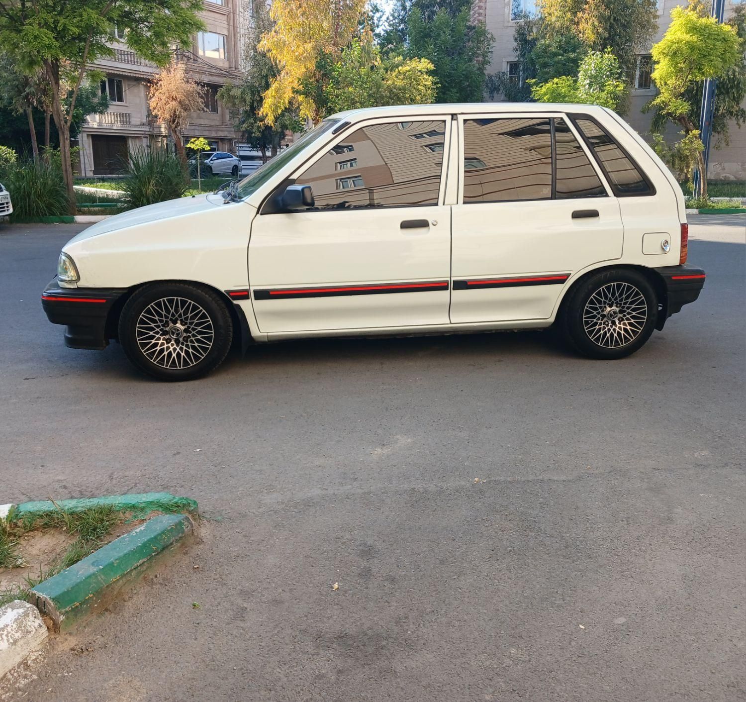خودرو پراید، 111 آگهی ann_17848103