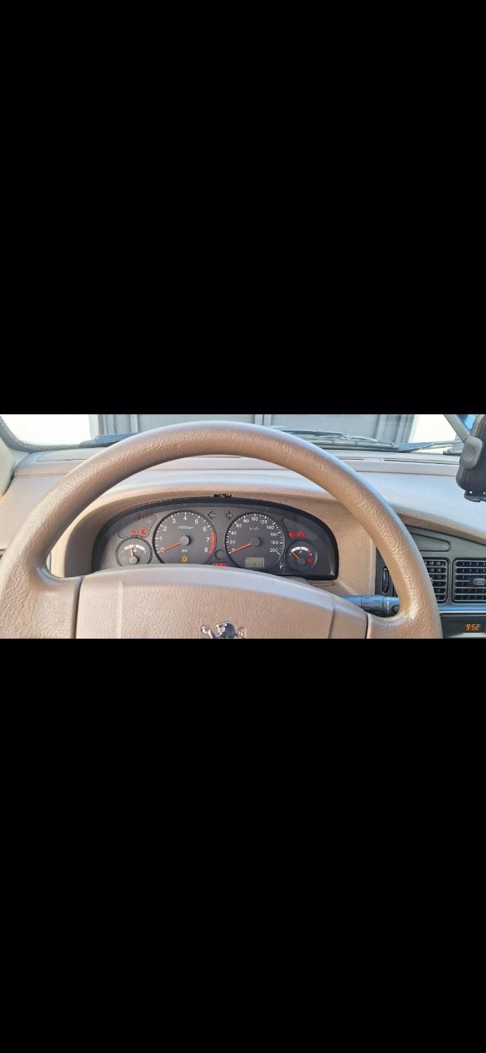 پژو 405 GLX - 1392