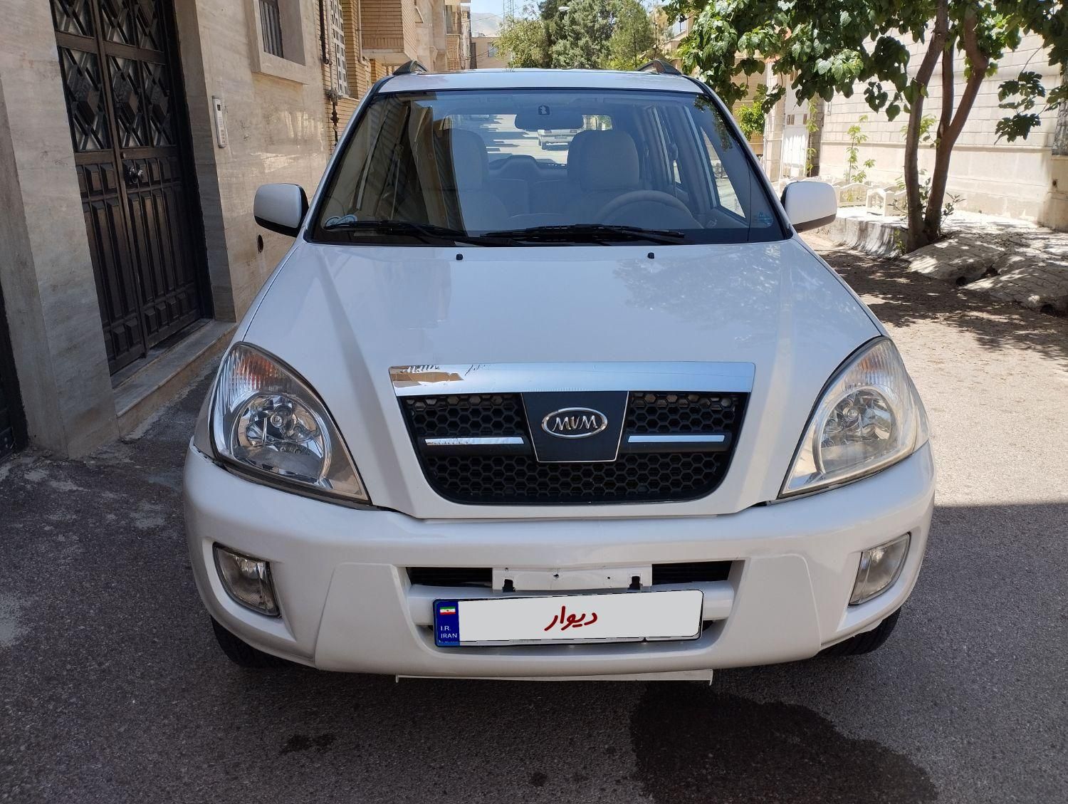 خودرو ام وی ام، X33 آگهی ann_17848759