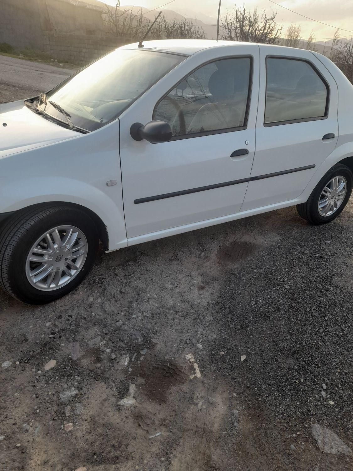 خودرو رنو، تندر 90 آگهی ann_17848801