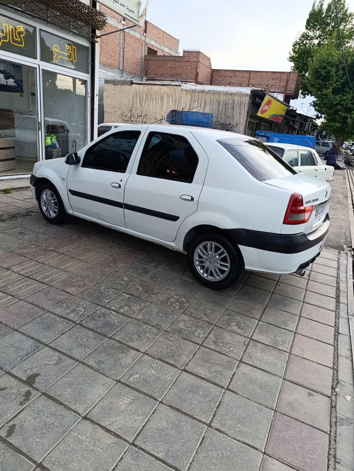 خودرو رنو، پارس تندر آگهی ann_17848982
