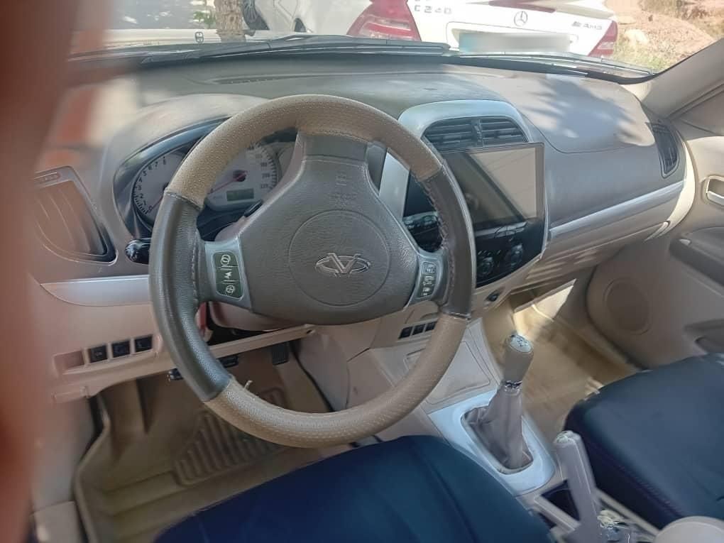 ام وی ام X33 دنده‌ای ساده - 2014