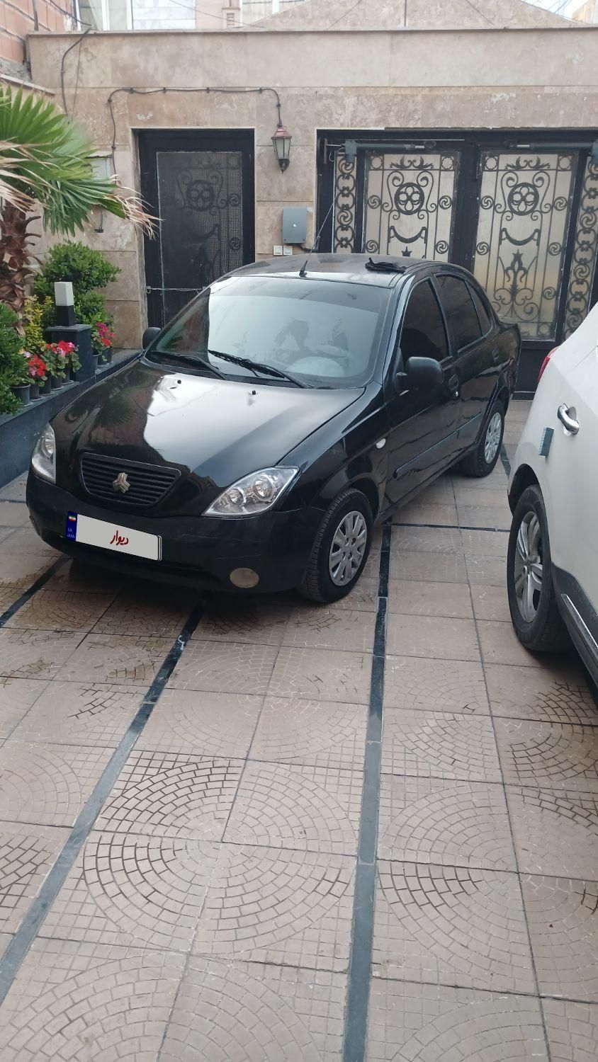 تیبا صندوق دار SX - 1390