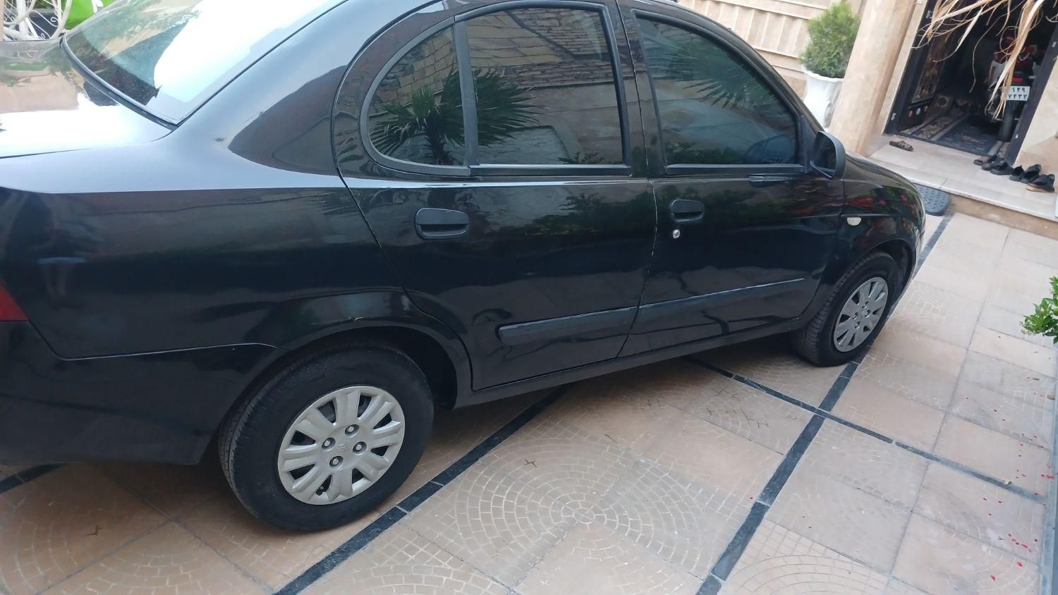 تیبا صندوق دار SX - 1390