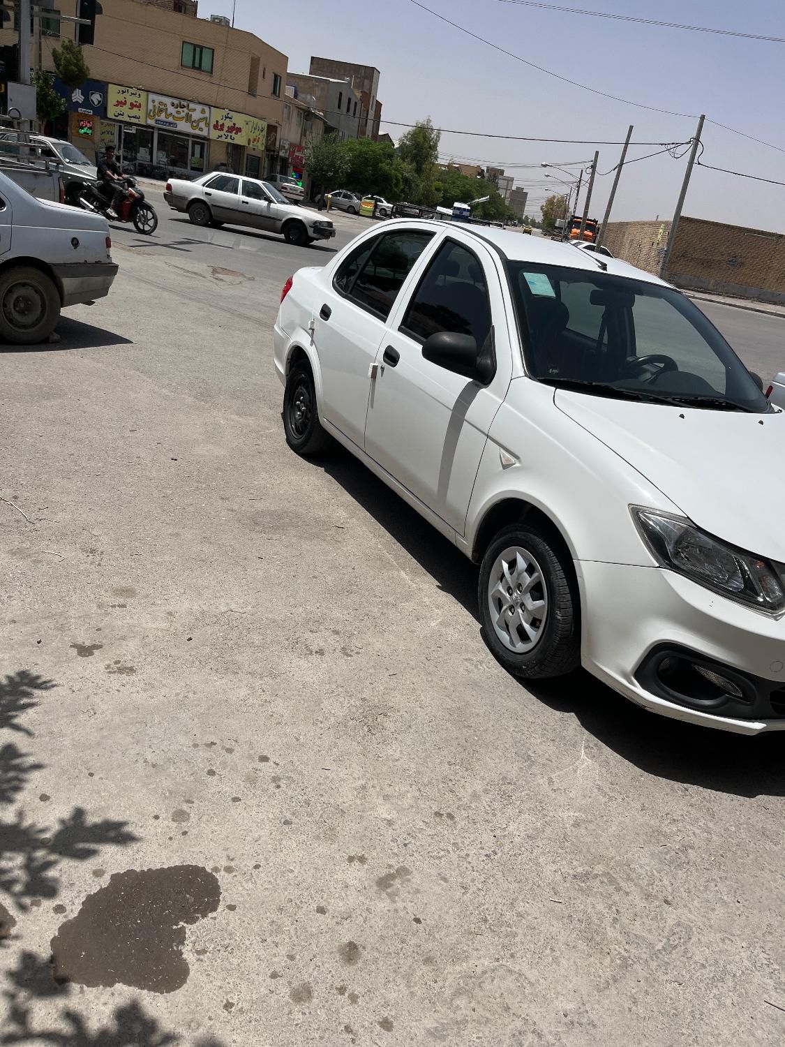 ساینا S دنده ای بنزینی - 1401