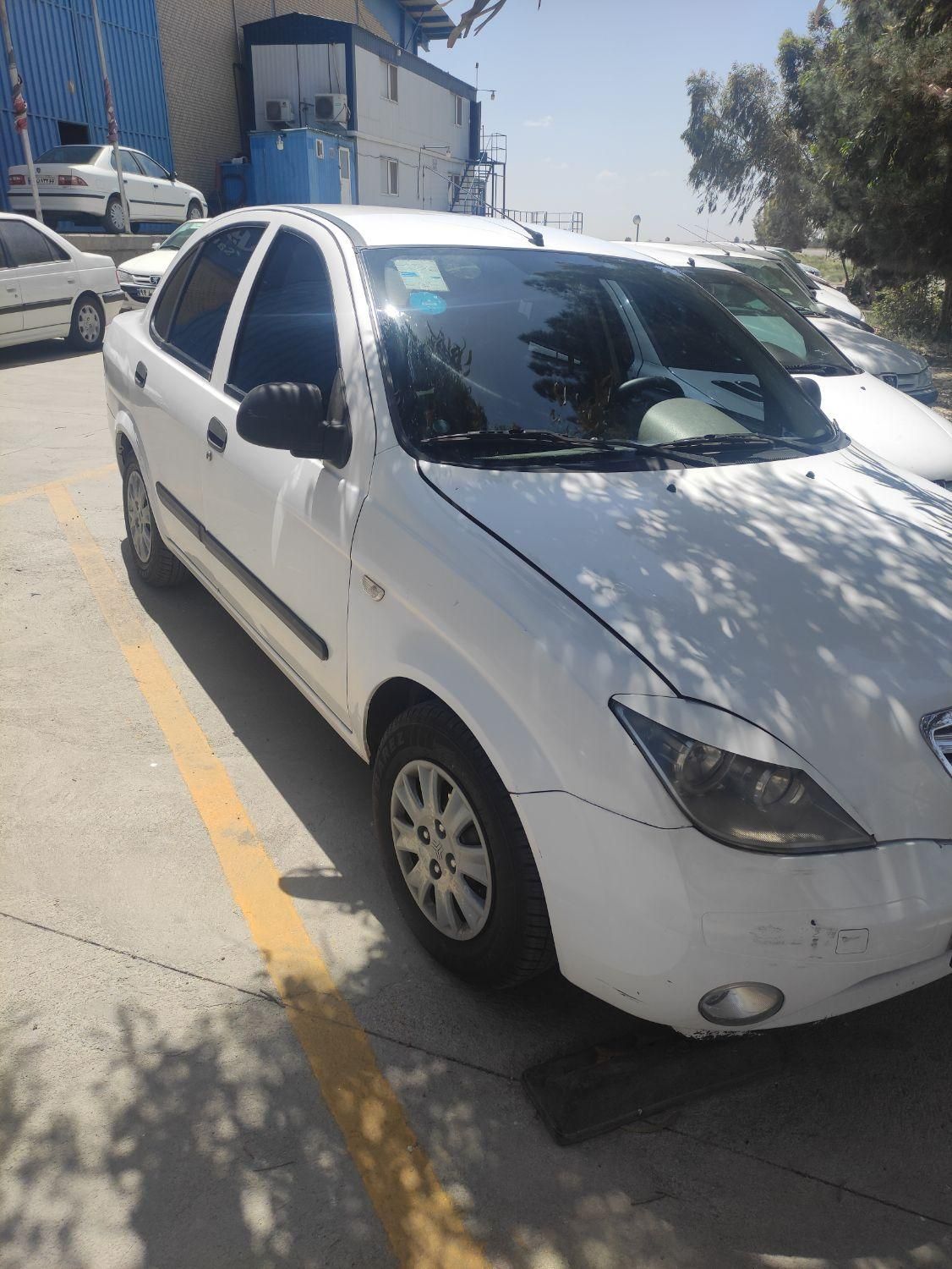 تیبا صندوق دار SX - 1391