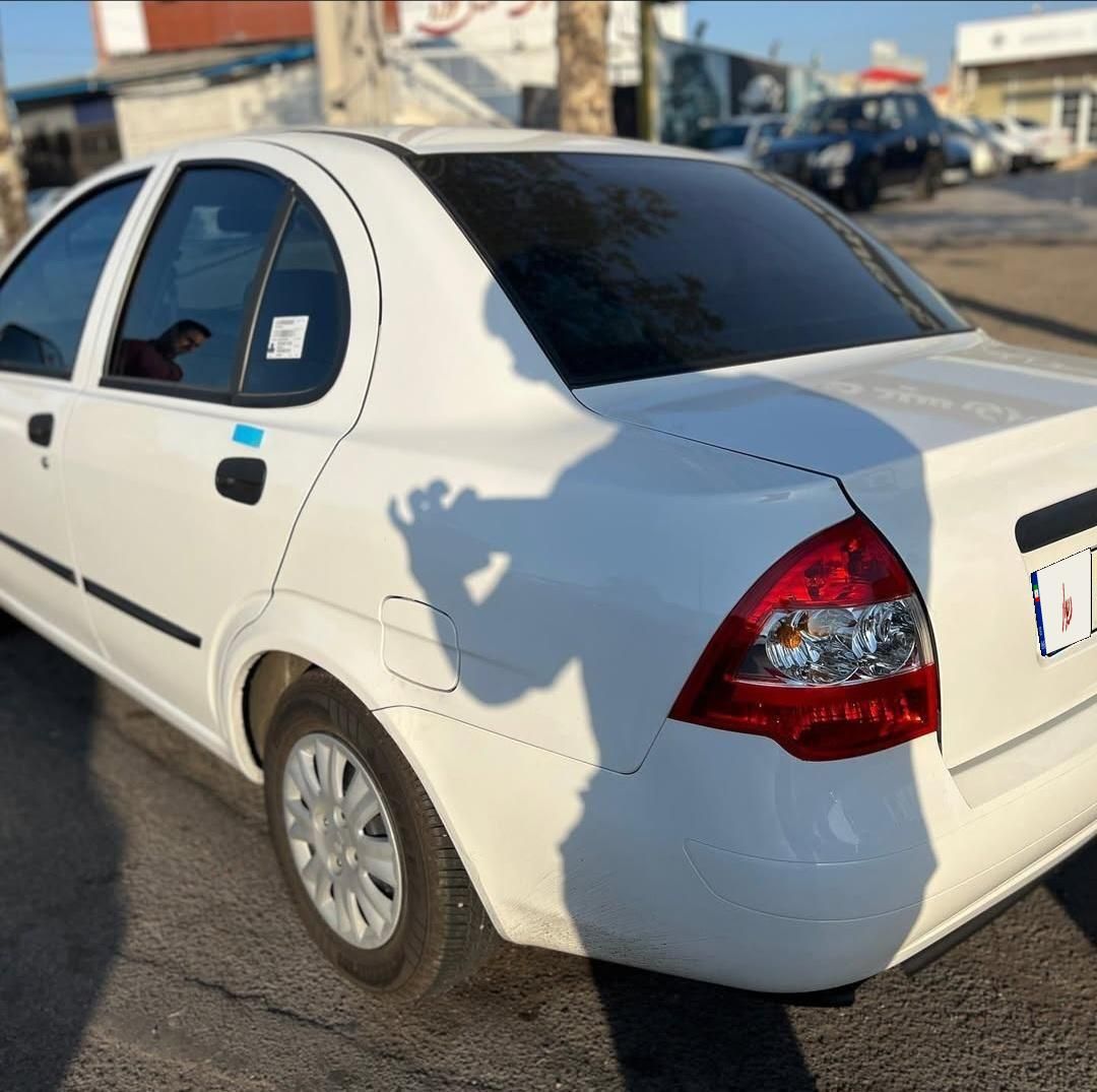 تیبا صندوق دار SX - 1400
