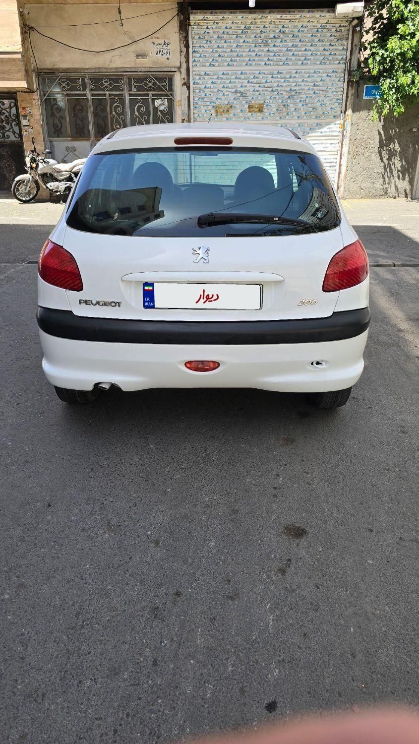 پژو 206 تیپ 2 - 1390