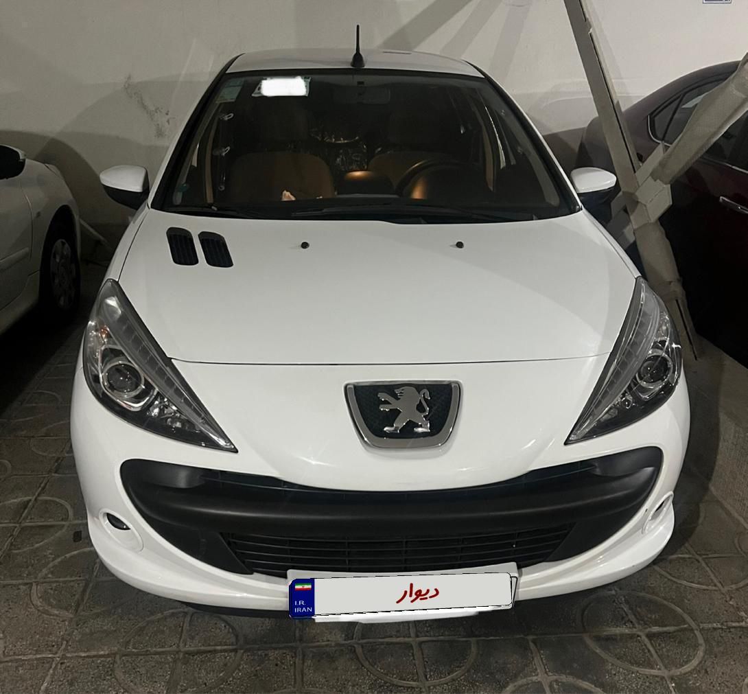 پژو 207 دنده‌ای با موتور TU3 - 1402