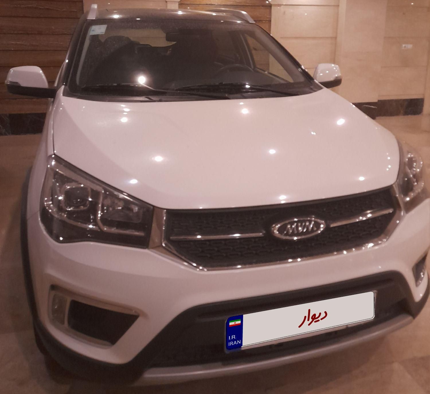 خودرو ام وی ام، X22 آگهی ann_17853900