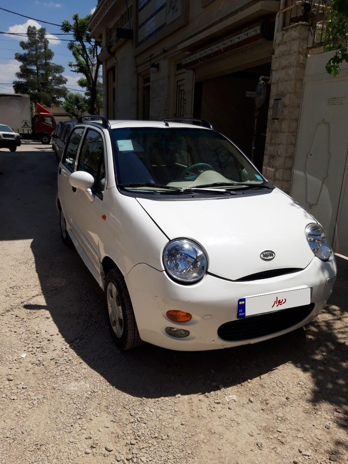 ام وی ام 110 چهار سیلندر دنده ای - 2015