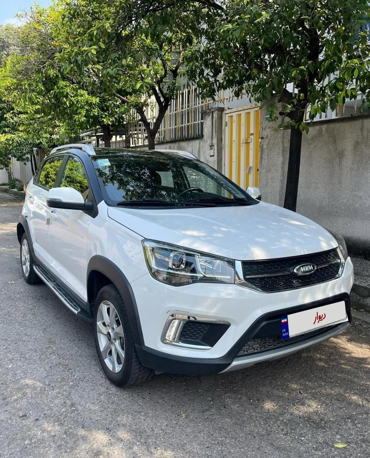 ام وی ام X22 دنده ای اسپرت لاکچری - 2023
