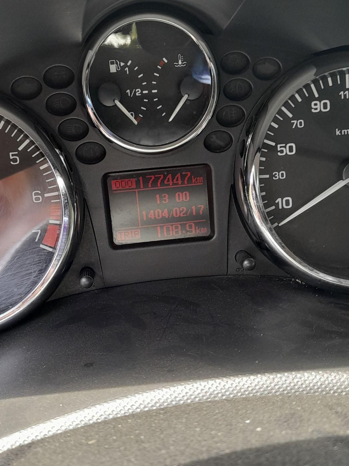 پژو 207 اتوماتیک - 1396