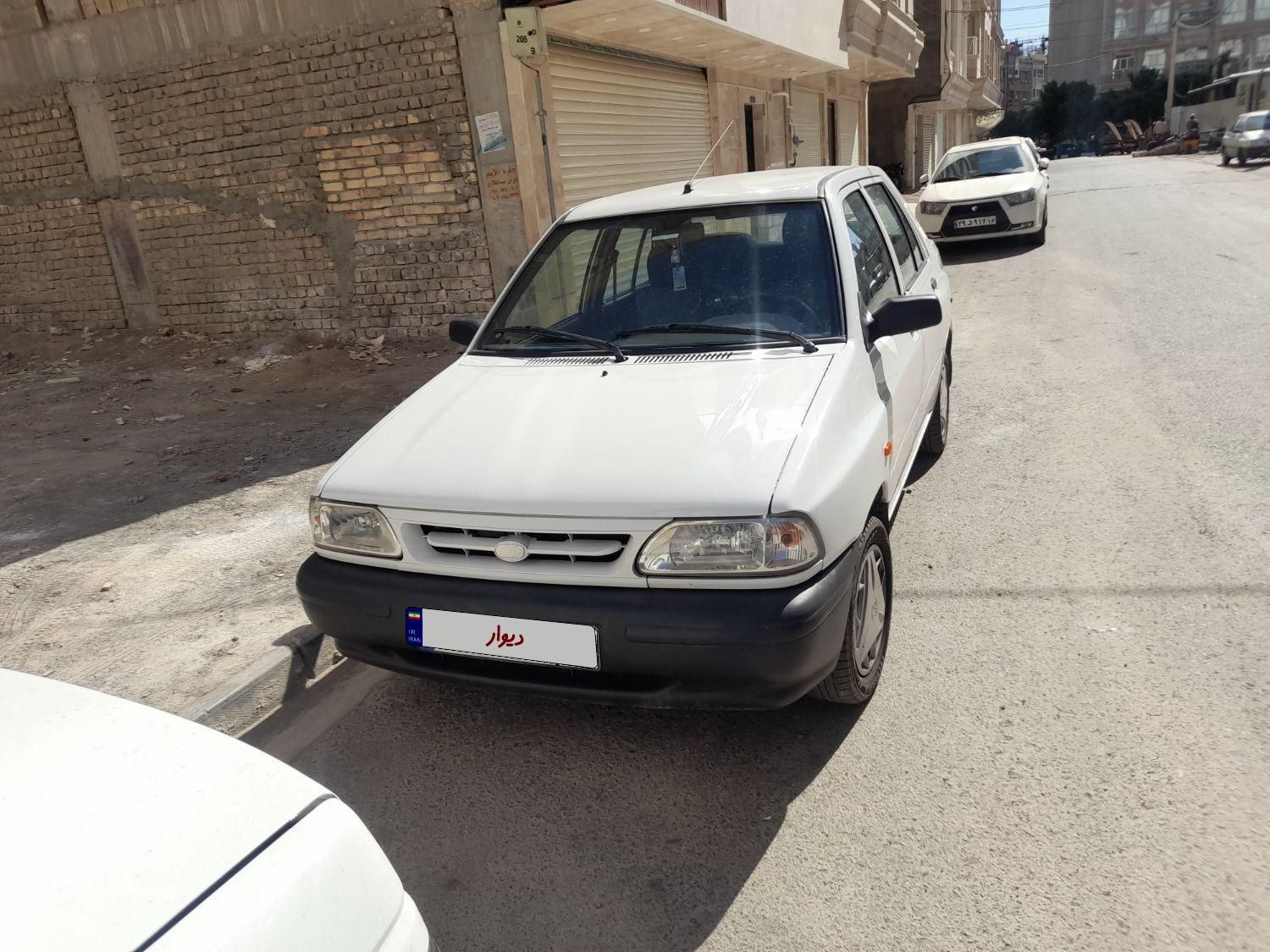 خودرو پراید، 131 آگهی ann_17859445
