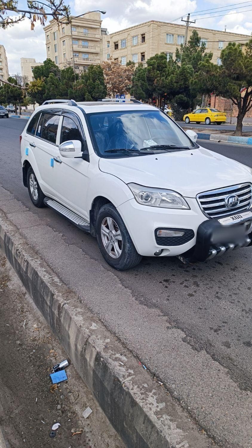 لیفان X60 دنده‌ای - 2014