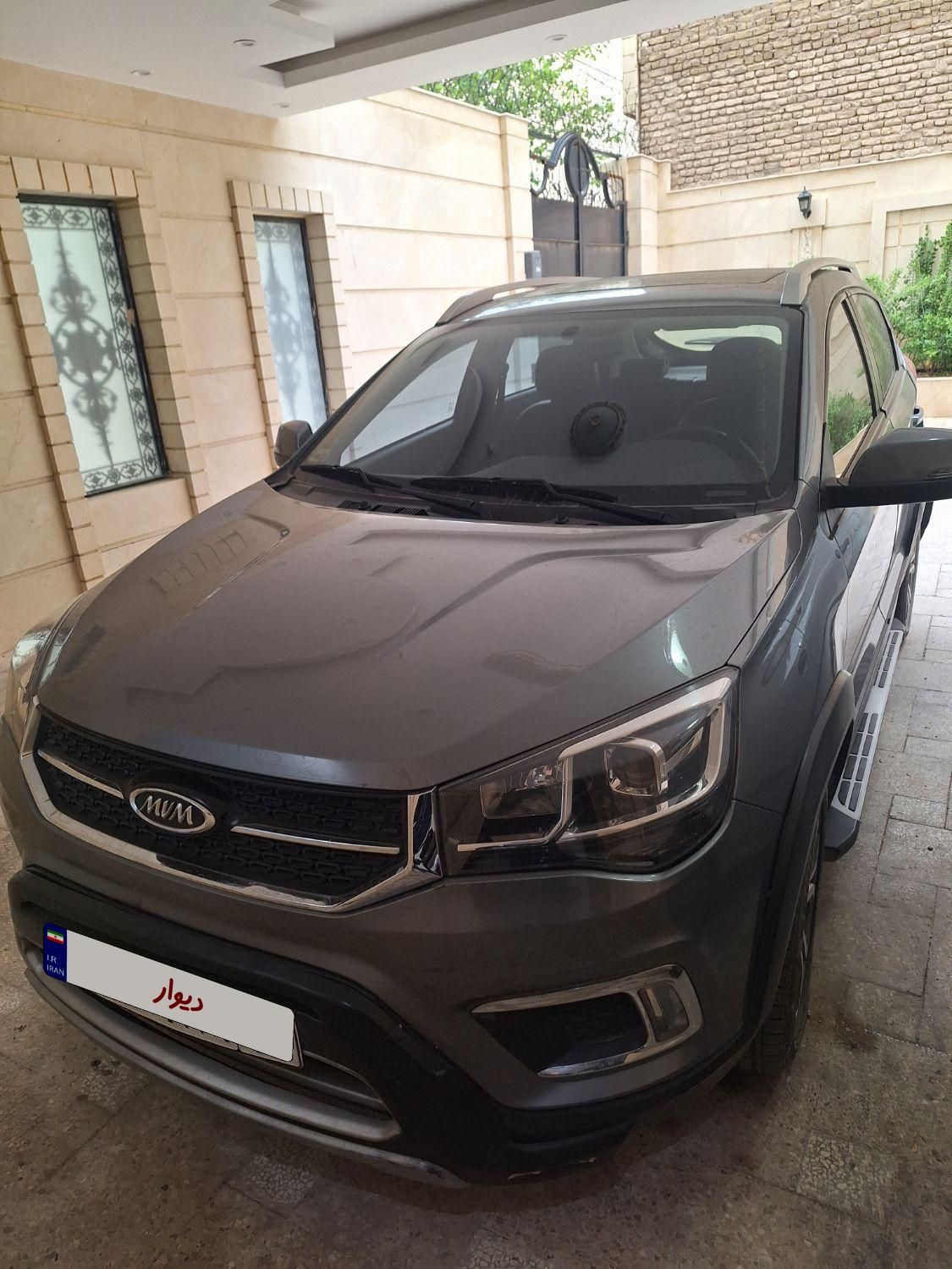 خودرو ام وی ام، X22 آگهی ann_17861457
