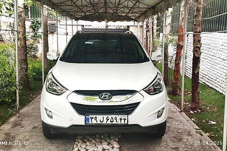هیوندای توسان 2.4 لیتر - 2015
