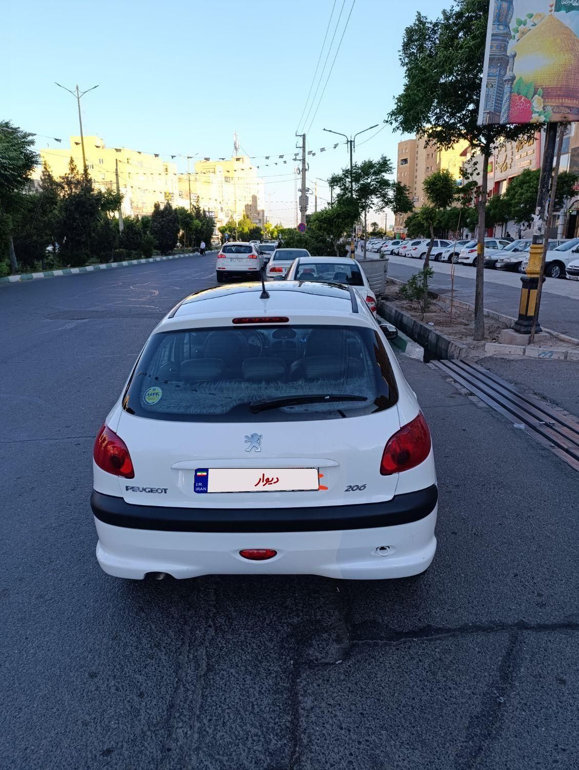 پژو 206 تیپ 3 - 1401