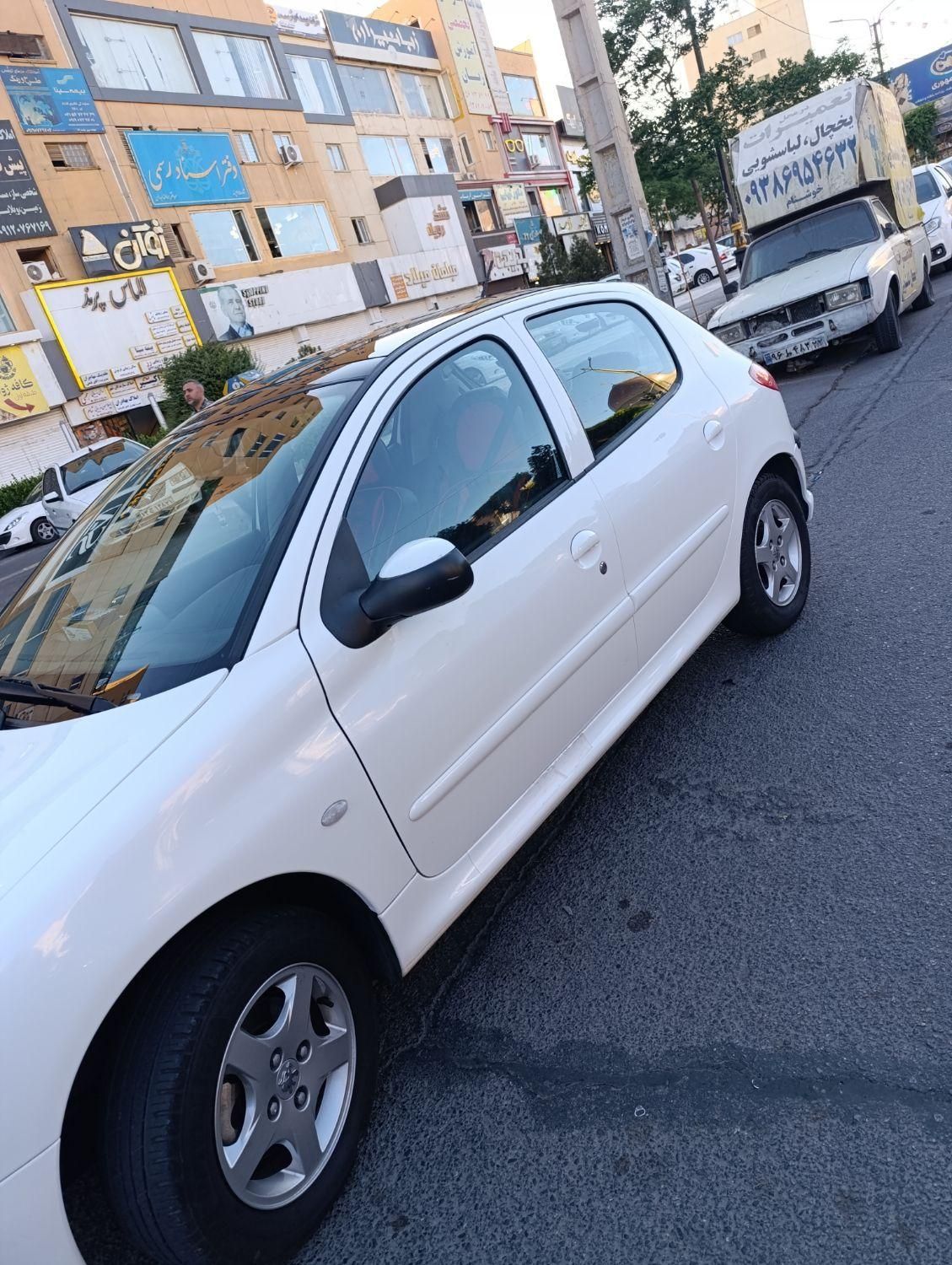 پژو 206 تیپ 3 - 1401