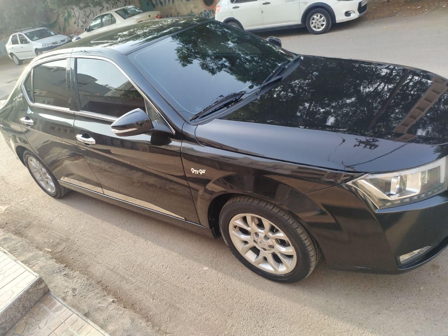 خودرو دنا، پلاس آگهی ann_17862567