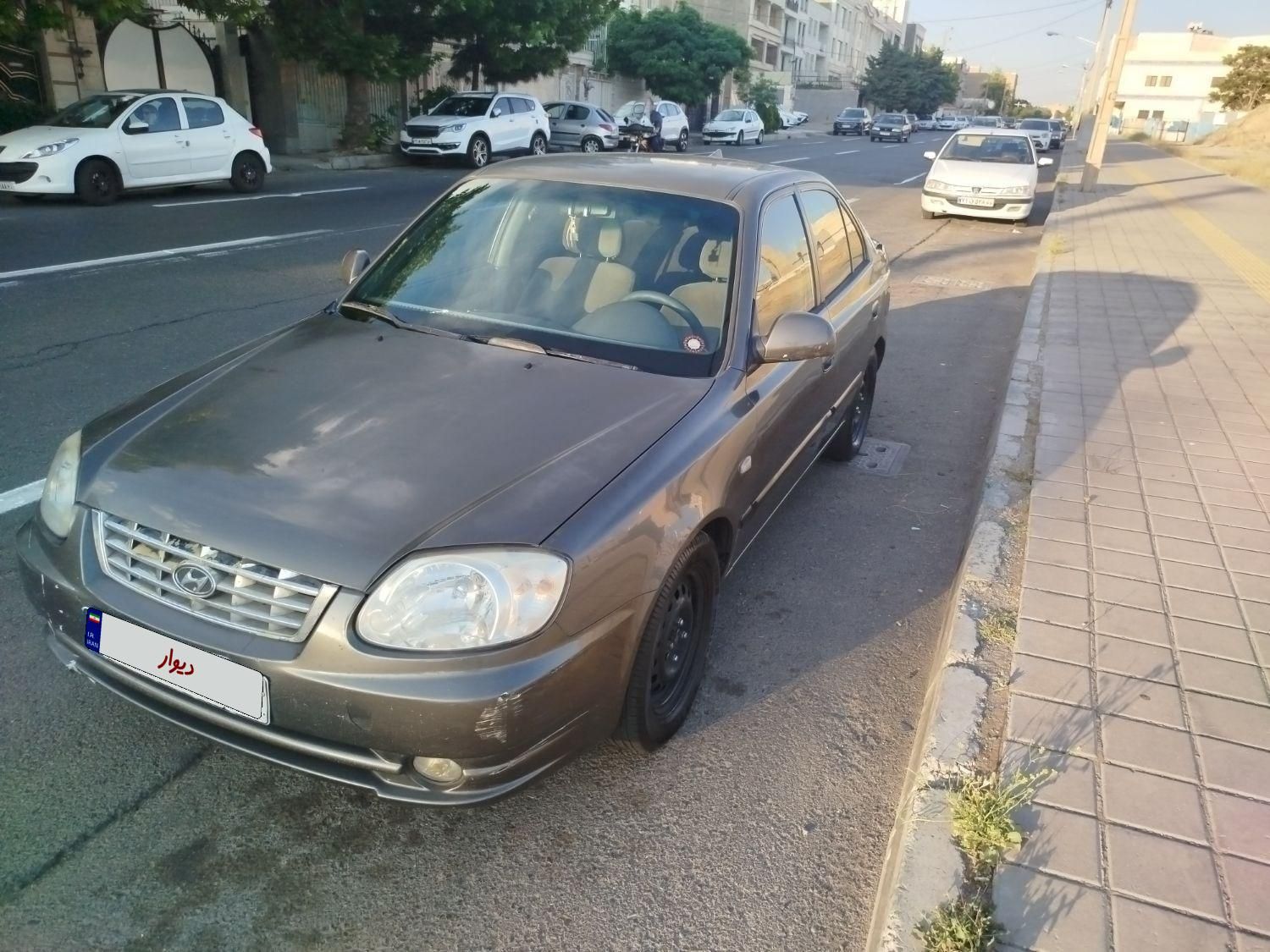 هیوندای ورنا دنده‌ ای - 2010