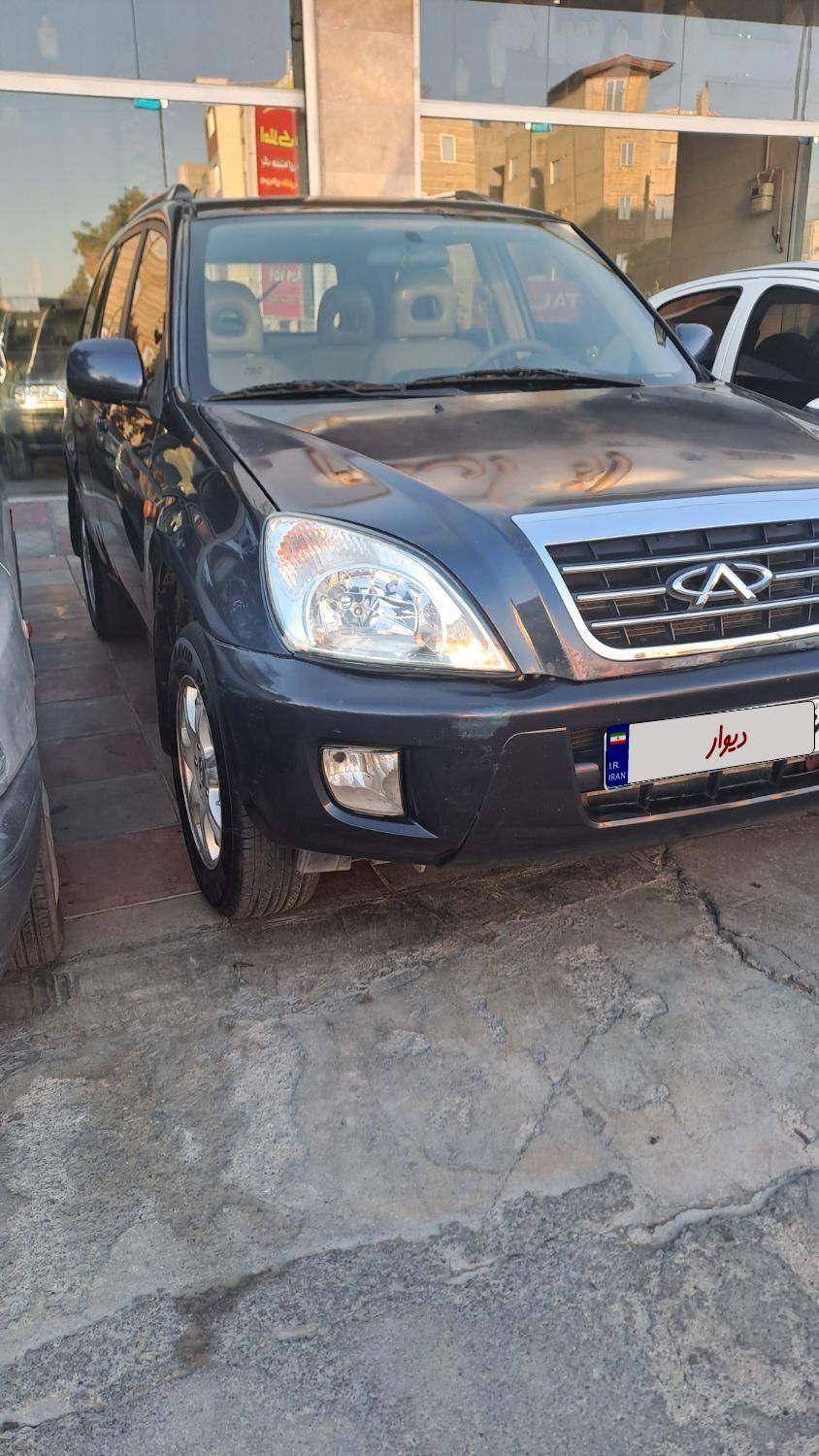 خودرو ام وی ام، X33 آگهی ann_17862704