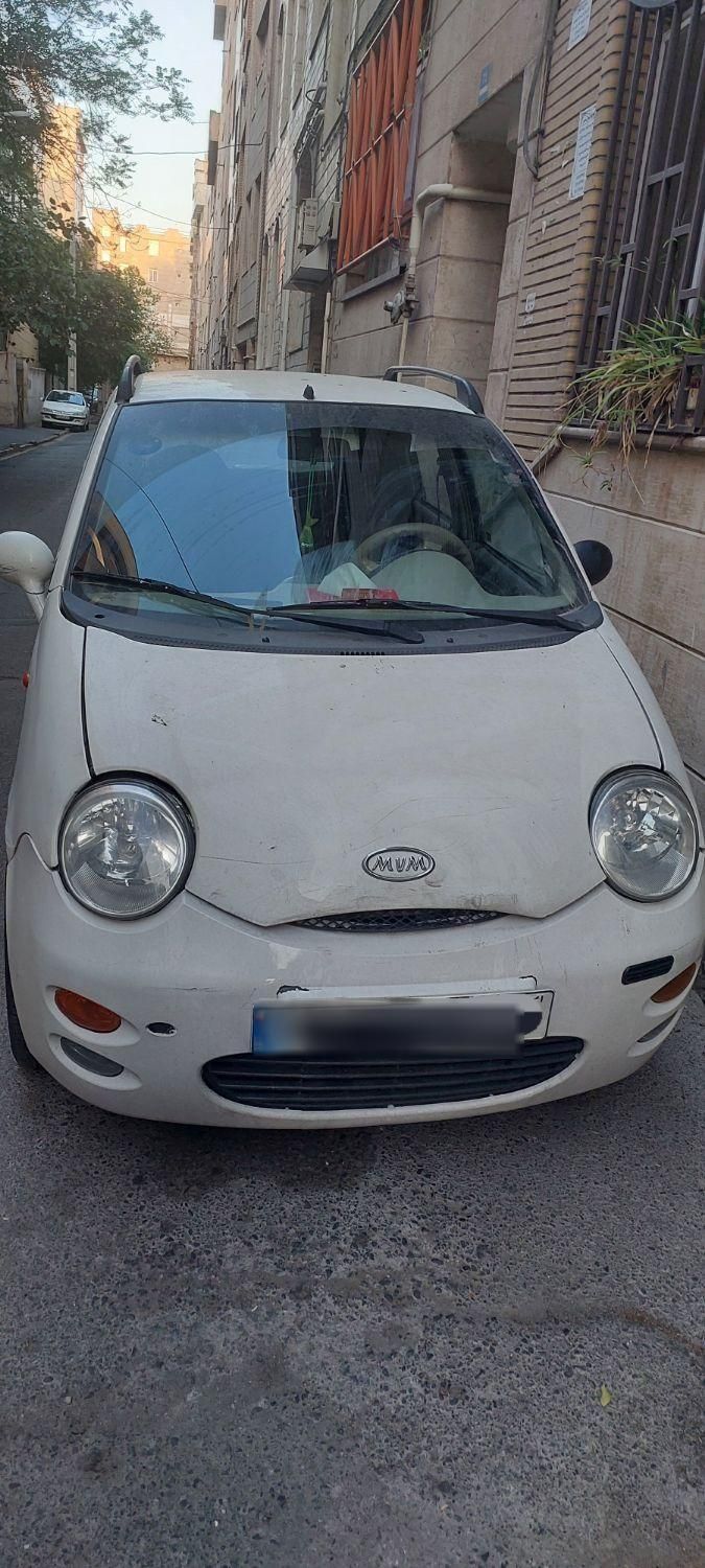ام وی ام 110 چهار سیلندر دنده ای - 2012