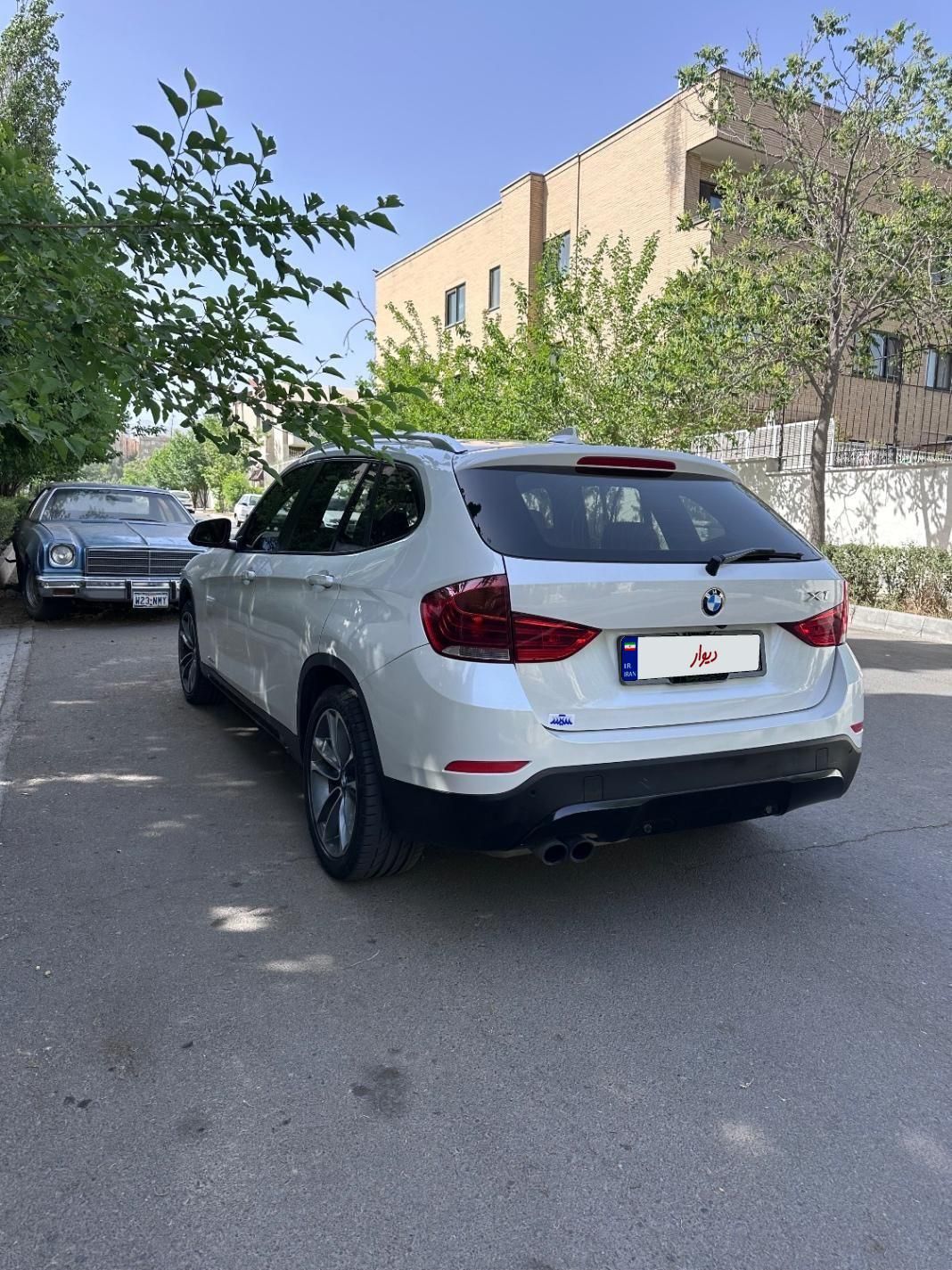 ب ام و X1 20 - 2013