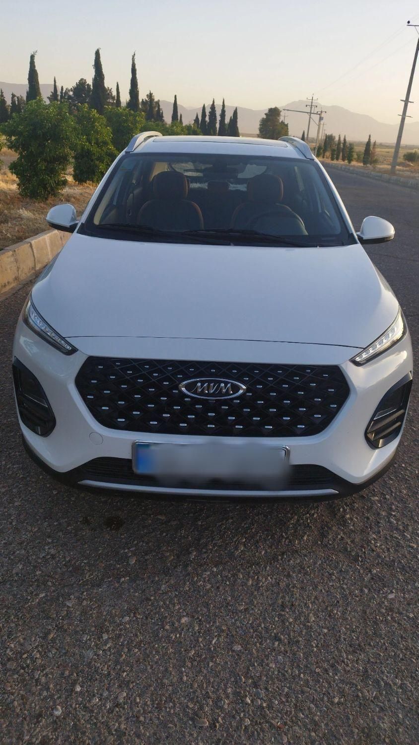 ام وی ام X22 دنده ای اسپرت لاکچری - 2023