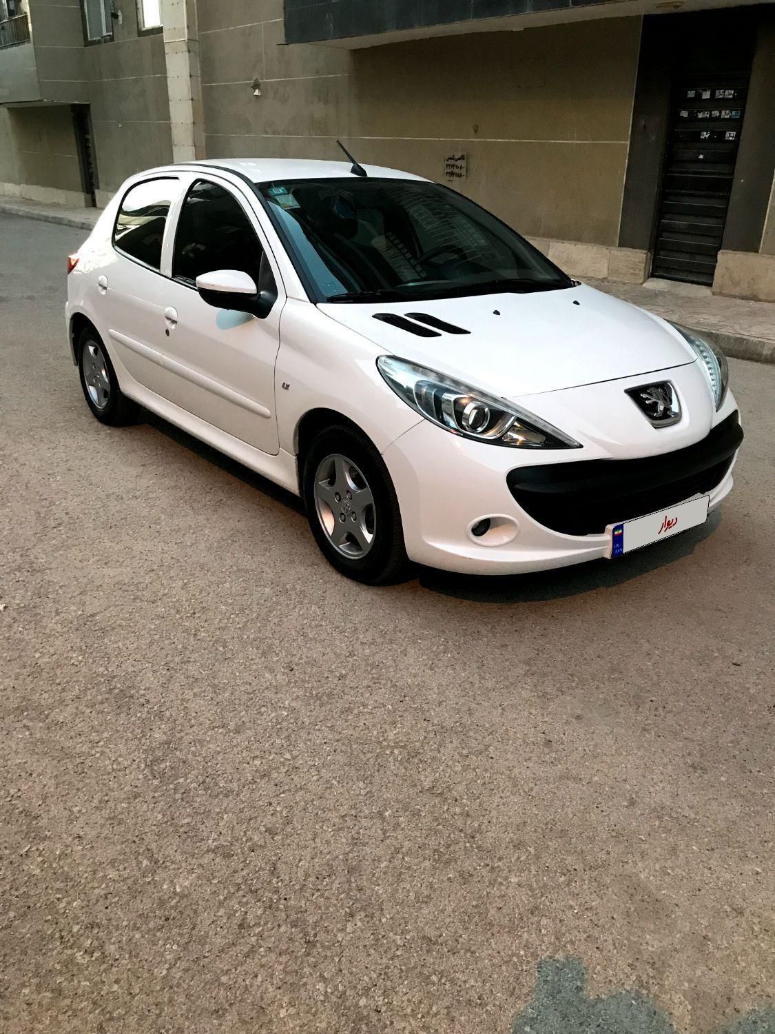 پژو 207 دنده‌ای با موتور TU3 - 1402