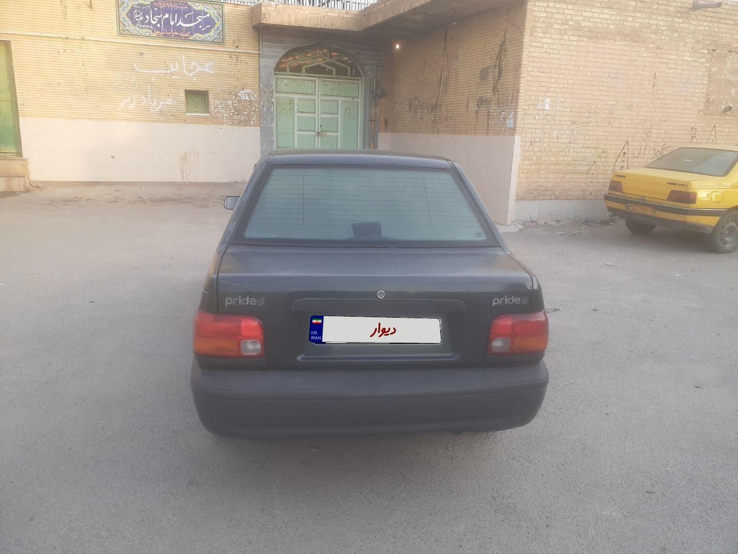 پراید صبا دنده‌ای - 1382