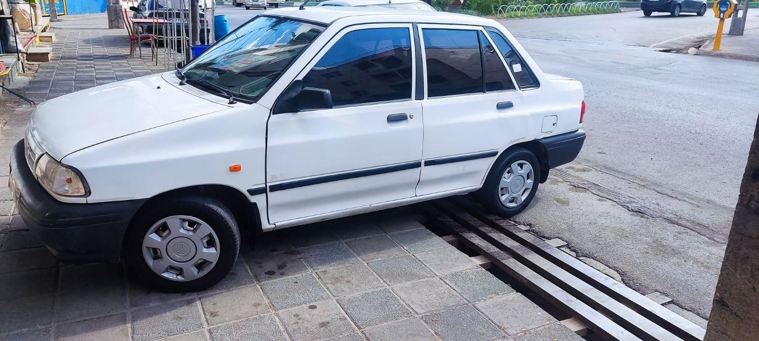 پراید 131 SE - 1392