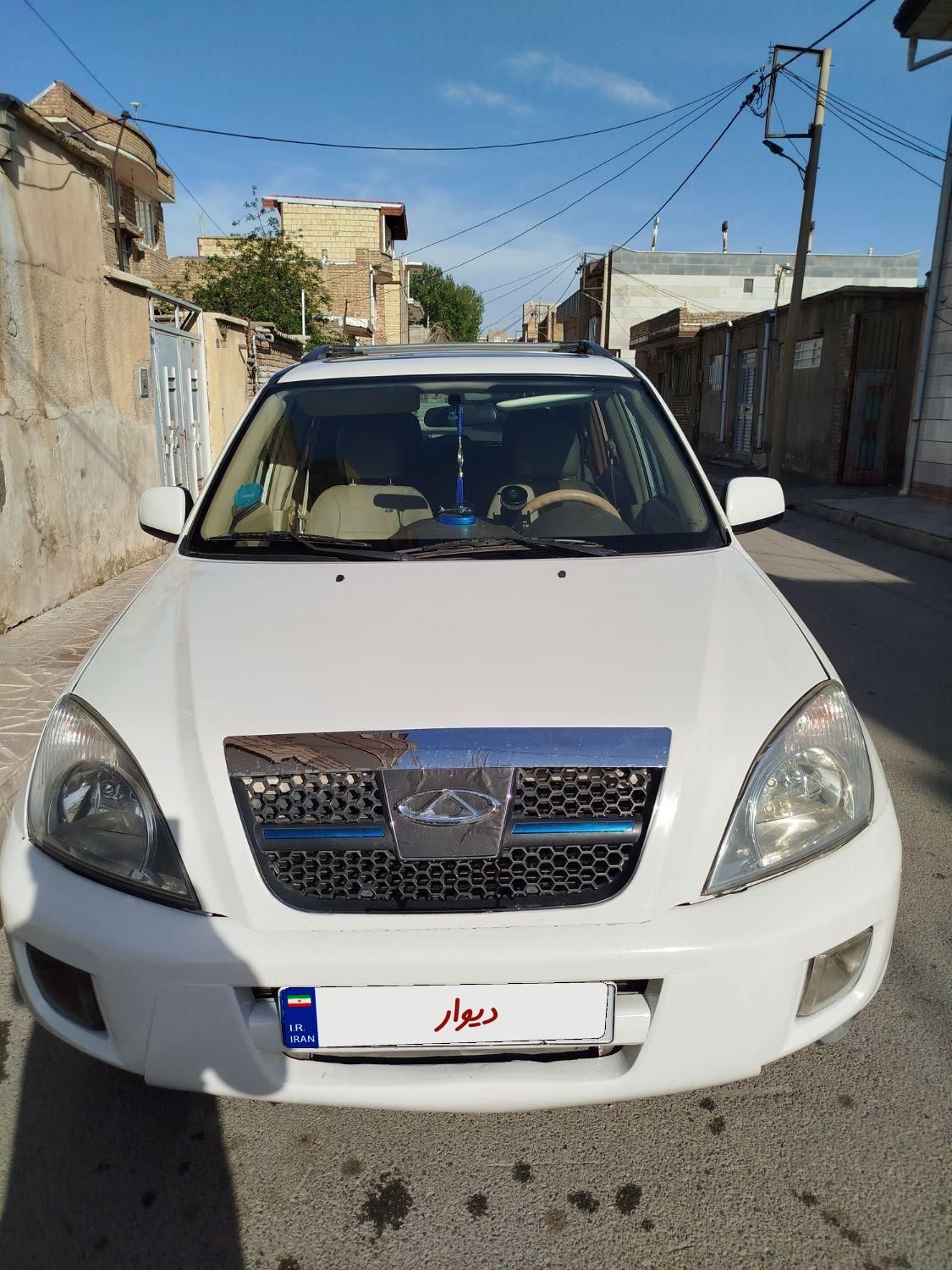 ام وی ام X33 دنده‌ای ساده - 2011