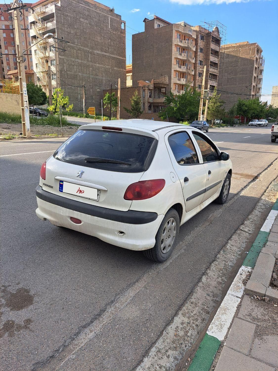 پژو 206 تیپ 3 - 1388