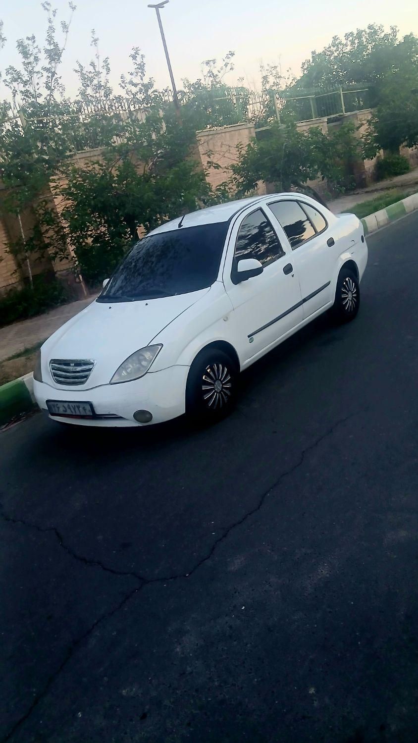 تیبا صندوق دار SX - 1396