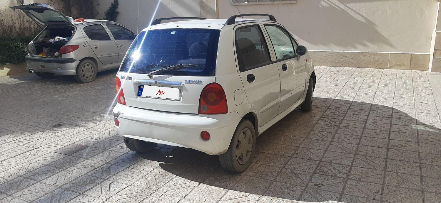 ام وی ام 110 چهار سیلندر دنده ای - 2014