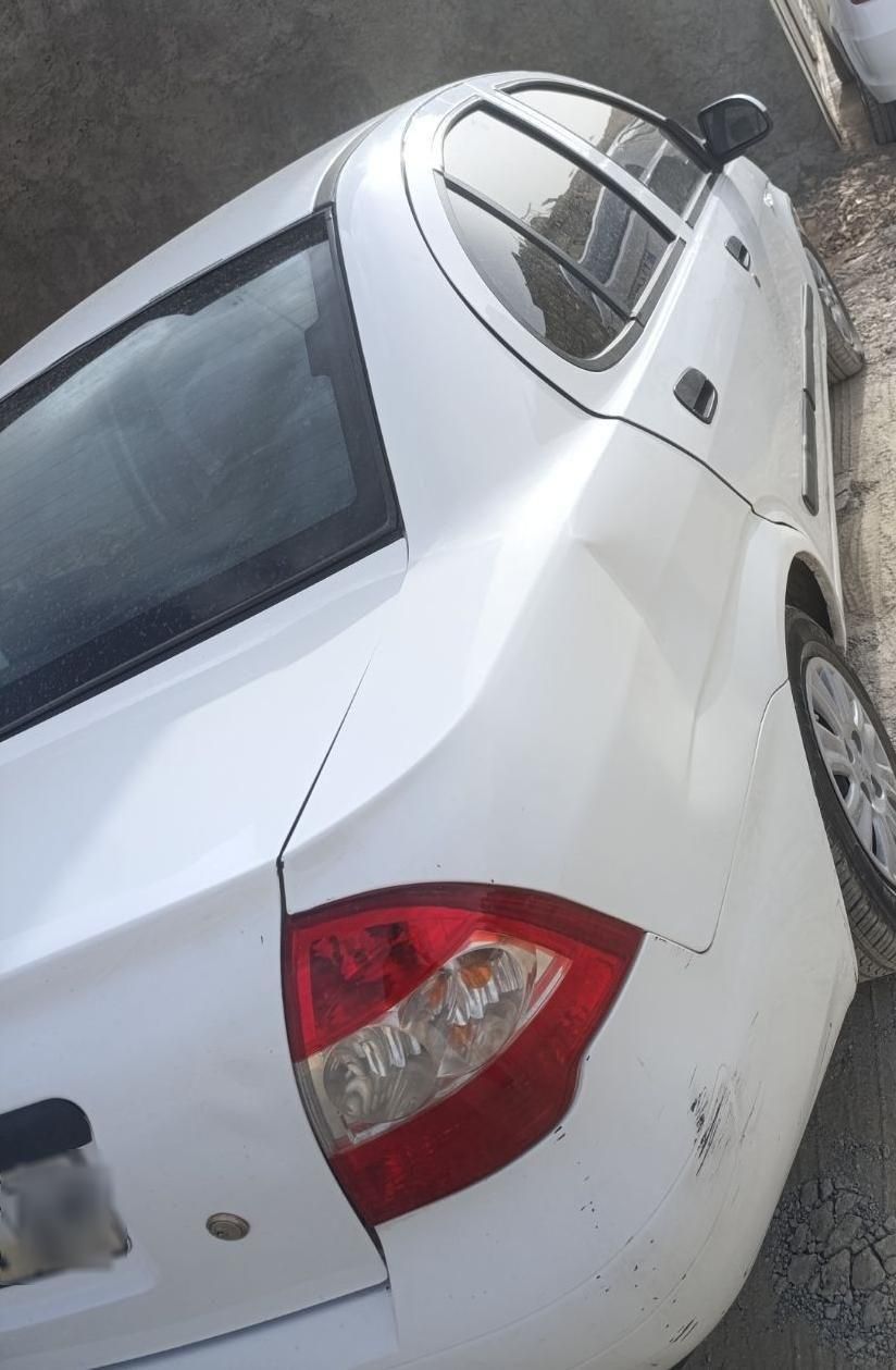 تیبا صندوق دار SX - 1393
