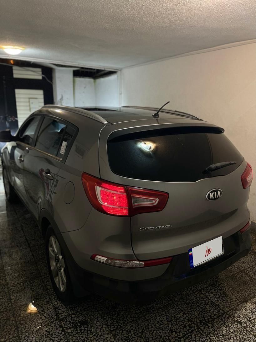 کیا اسپورتیج توربو 2000cc - 2012