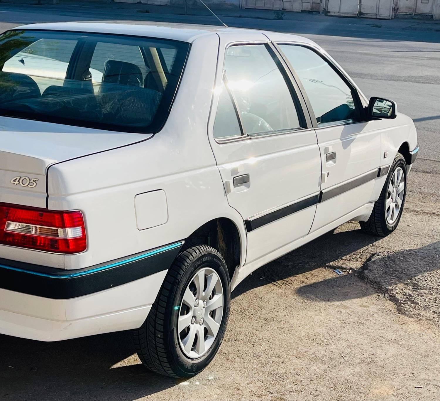 پژو 405 SLX بنزینی TU5 - 1396